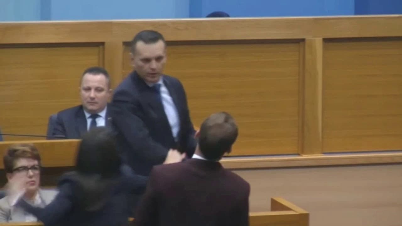 Ministar Lukač tvrdi da nije ugrozio sigurnost Stanivukovića