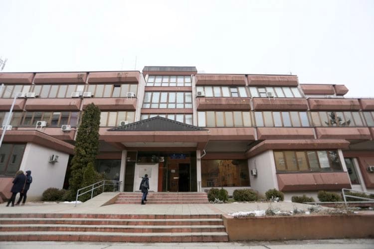 Mjesta na medicini nestala za tri sata