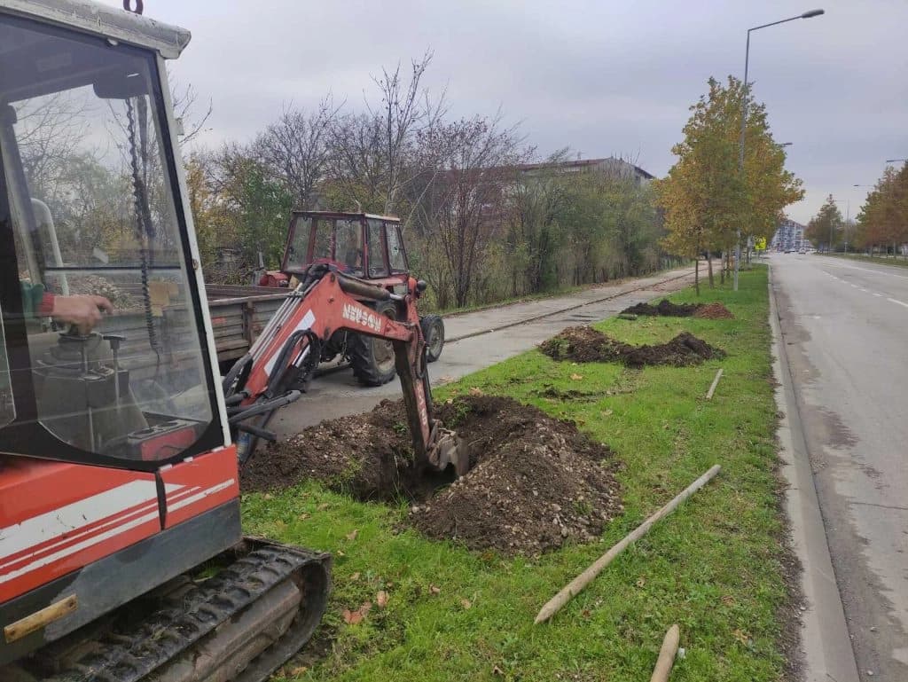 Nove sadnice na više lokacija u gradu