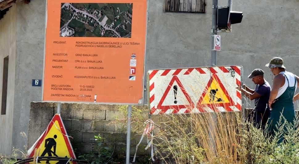 Odbornici skupštinske većine u Debeljacima