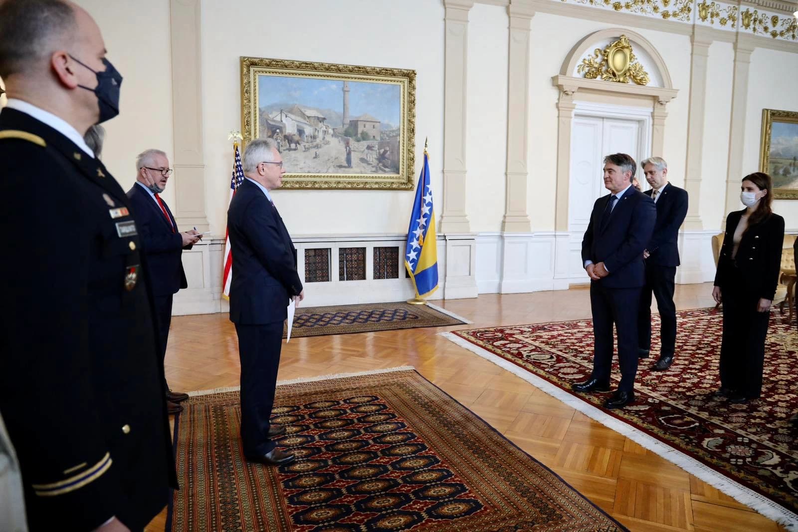 Ovo je prva poruka novog američkog ambasadora u BiH: Radićemo na reformama