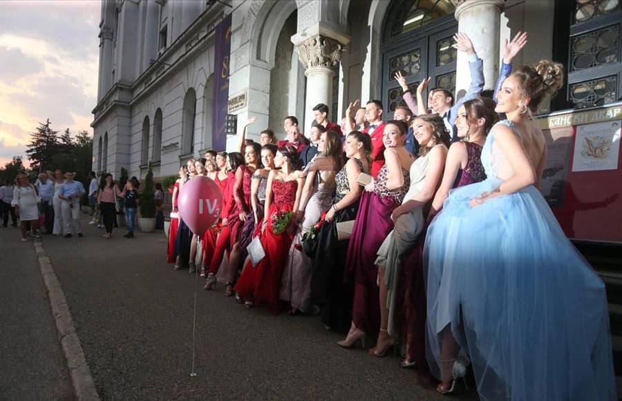 Pogledajte spisak maturskih proslava