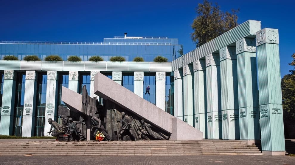 Poljska prelomila: “Nameravamo da raspustimo”