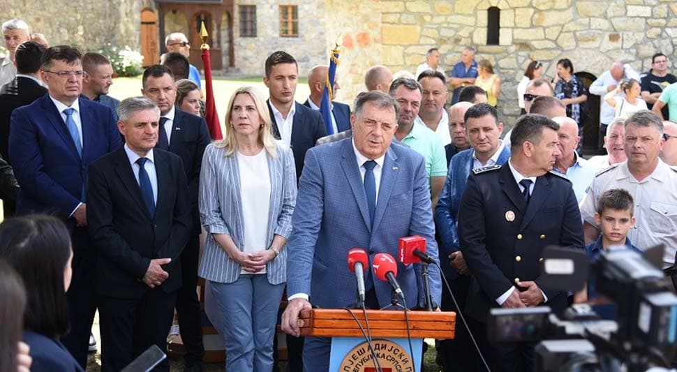 “Pripadnici Trećeg pješadijskog RS puka garant časne tradicije VRS”