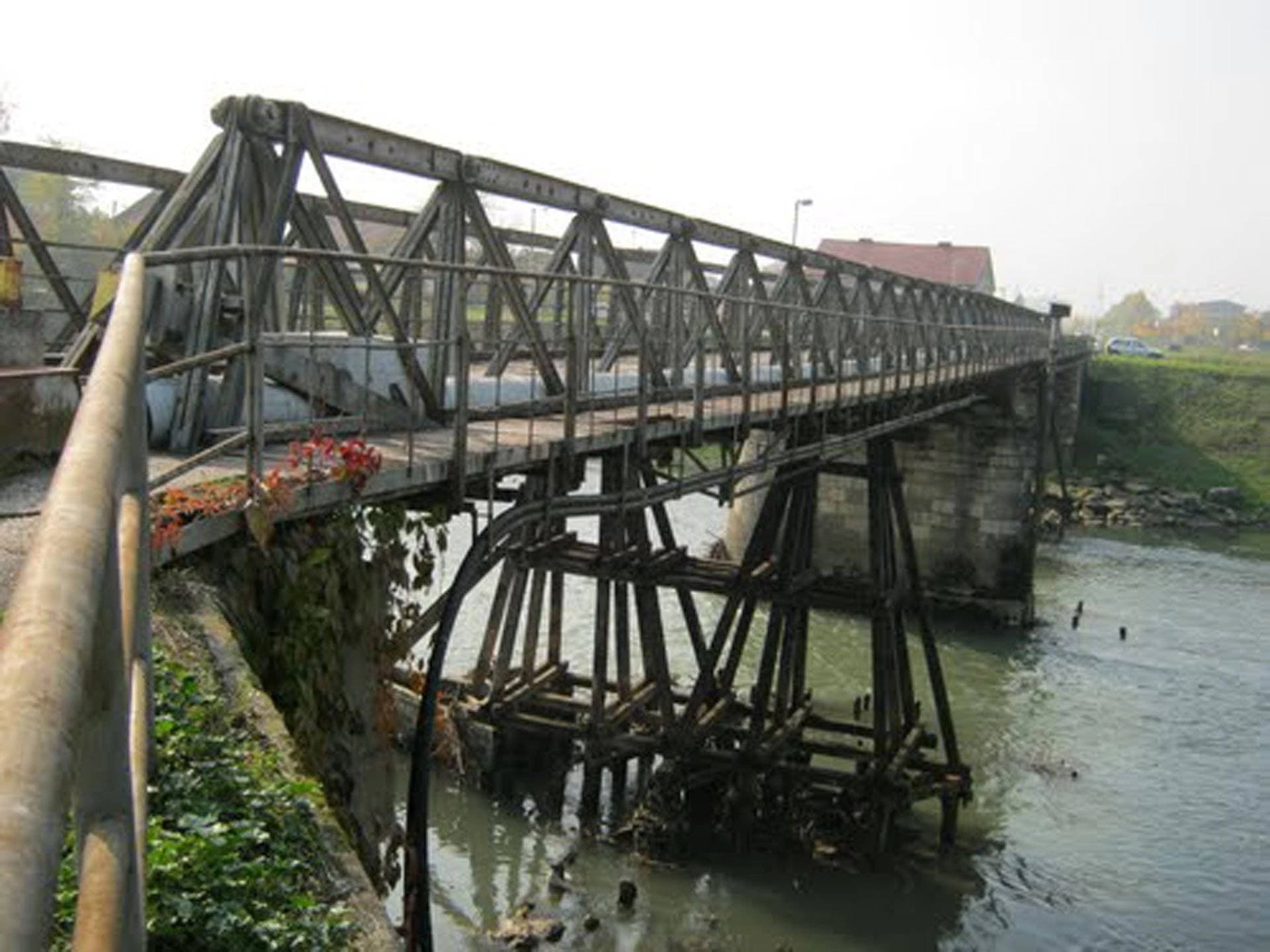 Rekonstrukcije mosta u Trapistima na čekanju