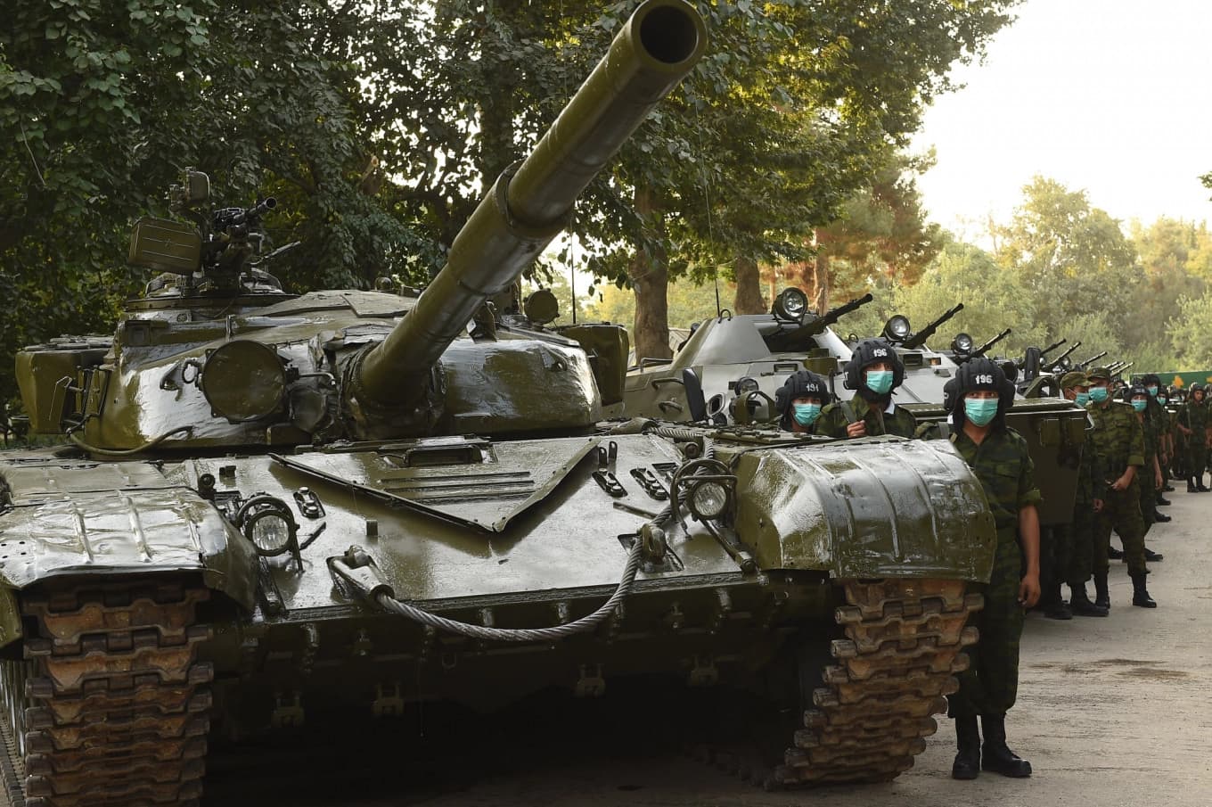 Ruski tenkovi stigli blizu granice sa Avganistanom