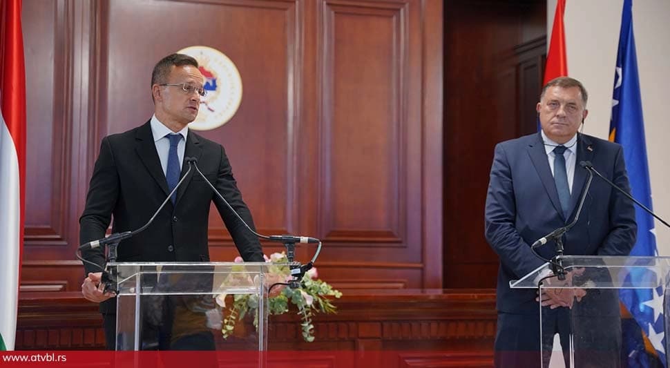 Sijarto: Nema smisla da se prijeti i uvode sankcije, potreban je dijalog