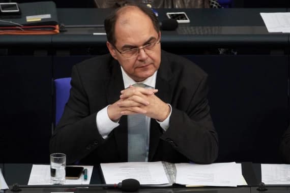 Šmit početkom marta nameće izmjene Izbornog zakona BiH