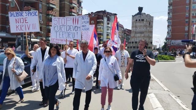 Srbi u Leposaviću zahtijevaju oslobađanje uhapšenih sugrađana