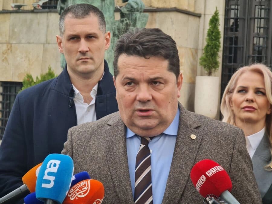 Stevandić i Ujedinjena Srpska podržali Dodika i SNSD