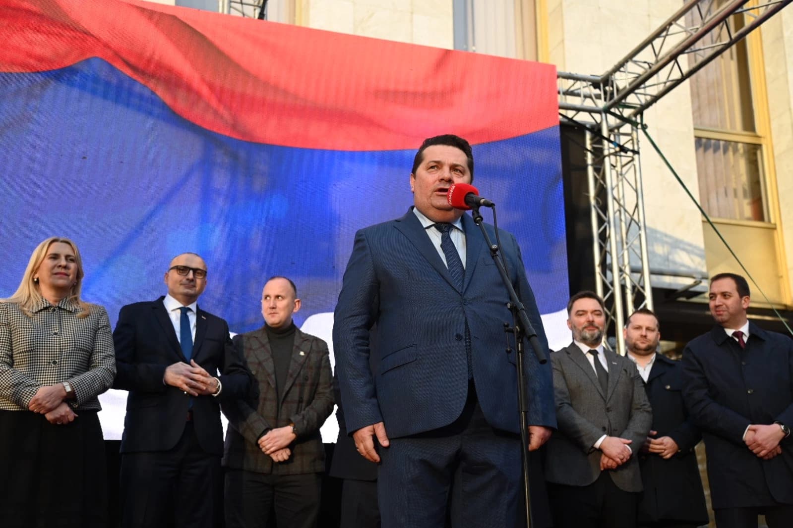 Stevandić: Mi sudimo ko će biti predsjednik, a ne stranci