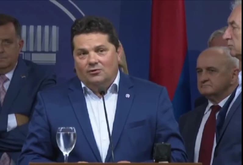 Stevandić: Republika Srpska od danas politički jedinstvena i stabilna