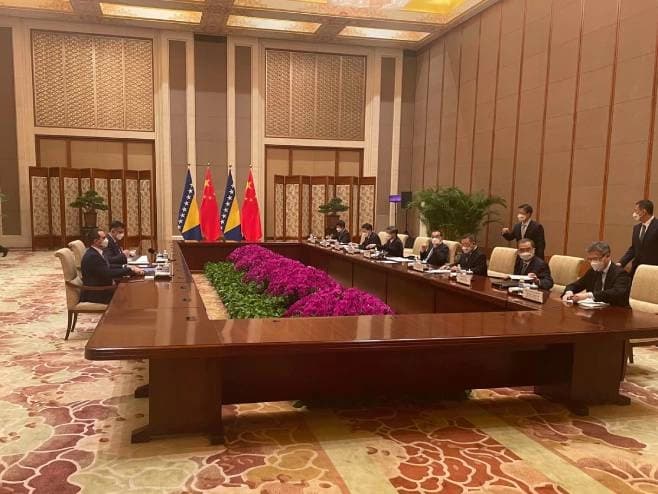 Tegeltija u Pekingu: Podrška projektu “jedne Kine”