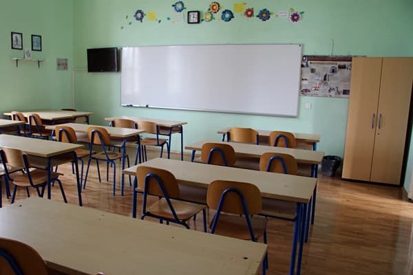 U školama Srpske 12 odjeljenja u izolaciji