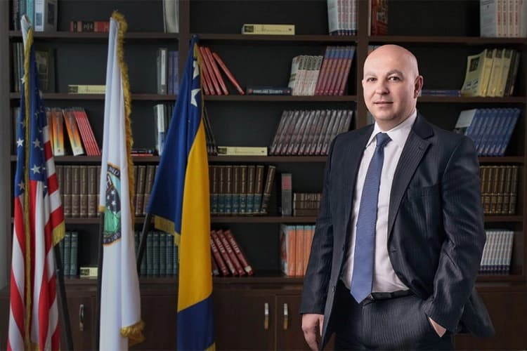 U Tuzli uhapšen Denis Prcić zbog afere u vezi s diplomom direktora OSA-e