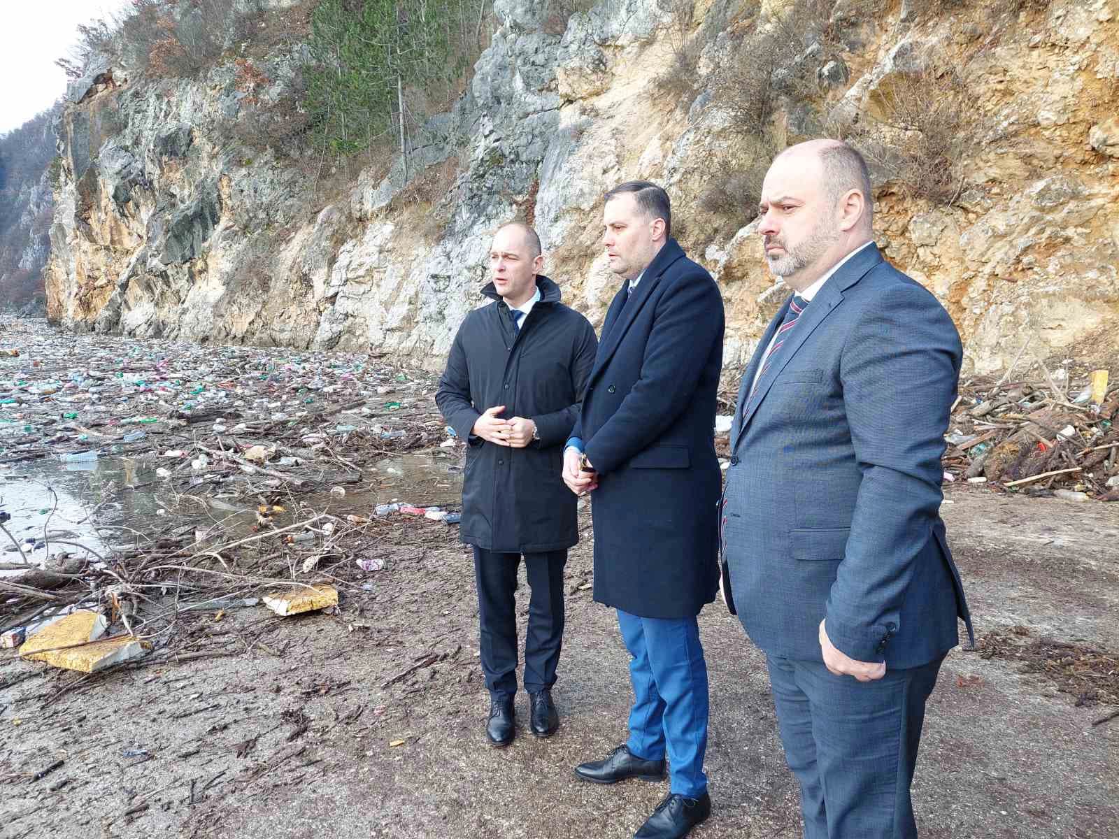 Vipotnik: Krajem februara sastanak o plutajućem otpadu na Drini