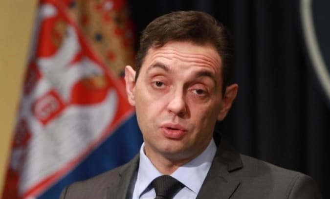 Vulin: Šta ako milion Srba potpiše peticiju da nije bilo genocida?