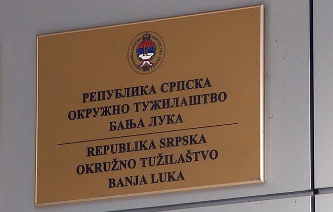 Za mito tražio evre i nutelu