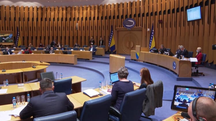 Završena priča o ukidanju akciza i smanjenju PDV-a