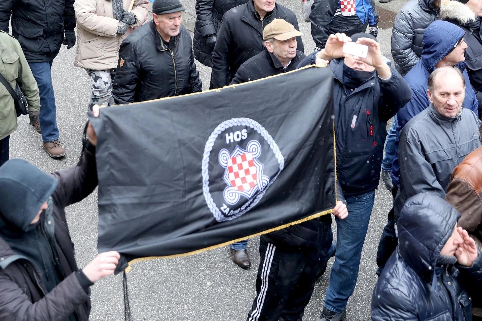 Austrija zabranila i obilježja HOS-a: Oni su nasljednici ustaške organizacije