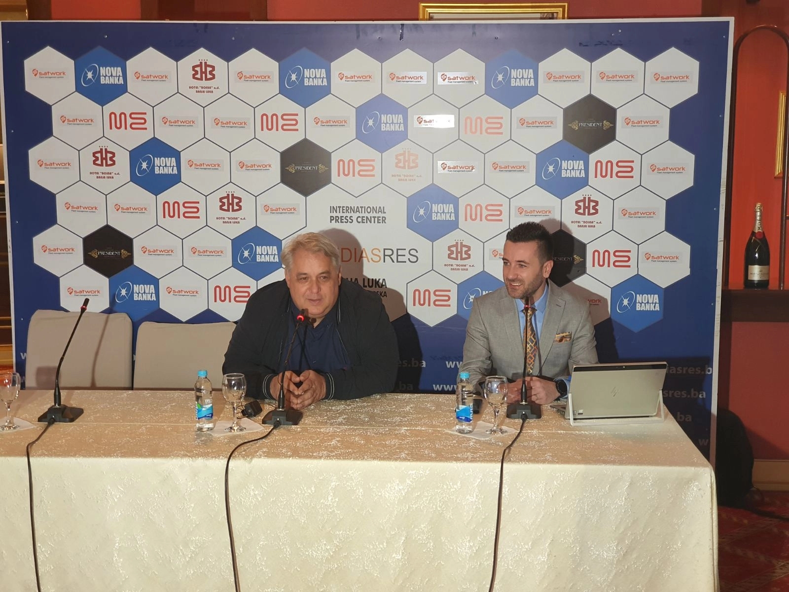 Banjalučkoj publici premijerno prikazan spot i pjesma “Moja Srbija – zahvalna Srpska”