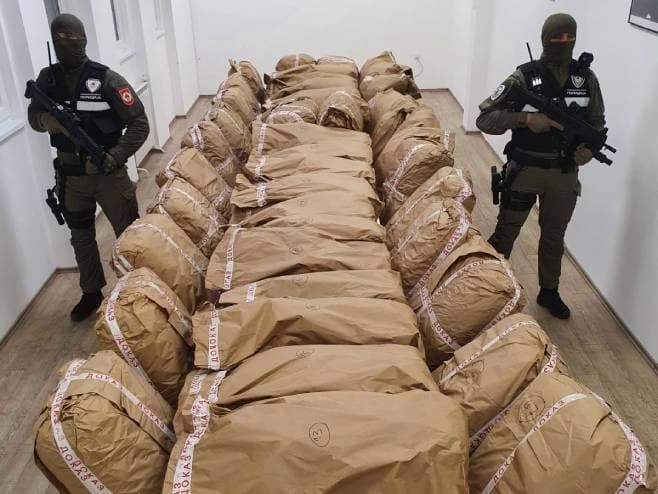 Detalji akcije “Transporter”: Novcem od prodaje droge kupovali skupocjena vozila