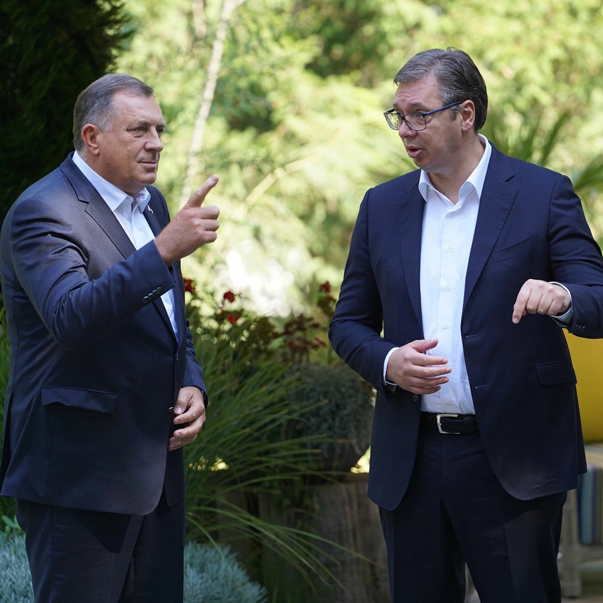 Dodik nakon sastanka s Vučićem: Ne želim sretati Schmidta i tako mu dati legitimitet