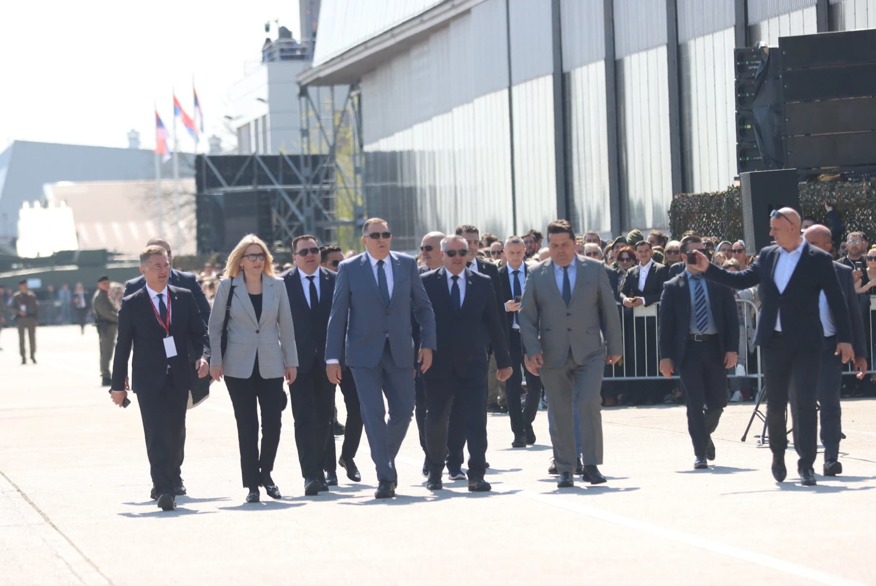 Dodik: Veoma važno što se u strategiji odbrane Srbije kaže da će braniti Srbe gdje god se nalaze