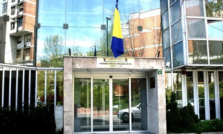 Federalna preduzeća za poreze u 2020. dužna skoro 1,6 milijardi KM