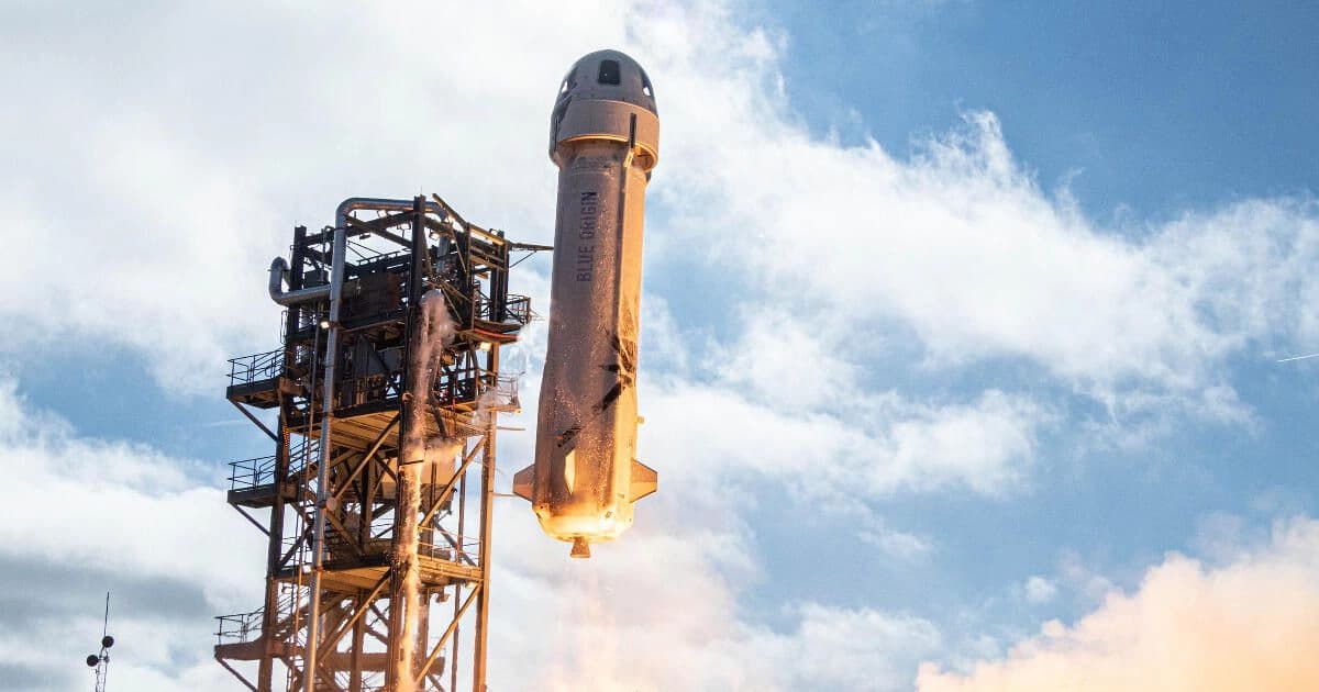 Kompanija Blue Origin šalje kapetana Kirka u svemir
