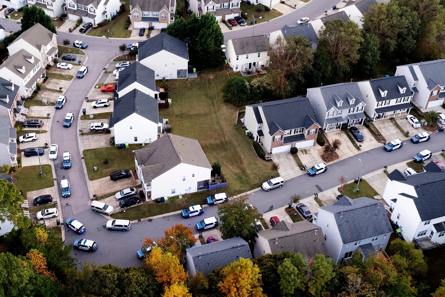 Maloljetnik ubio pet i ranio dvije osobe na šumskoj stazi u Sjevernoj Karolini