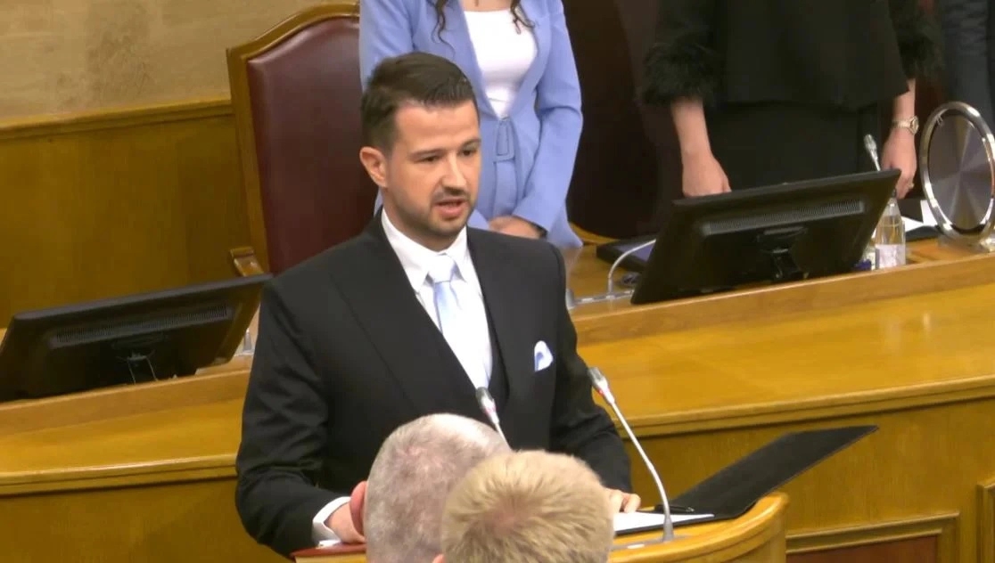 Milatović položio zakletvu: Čast mi je što ću biti predsjednik Crne Gore
