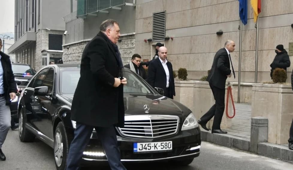 Milorad Dodik stigao u zgradu Delegacije EU na razgovor s Palmerom i Eichhorst