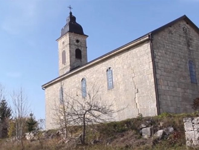 Ministar Lučić osudio skrnavljenje crkve na Kupresu: Ako vandalima smetaju hramovi, šta onda da očekuje srpski živalj