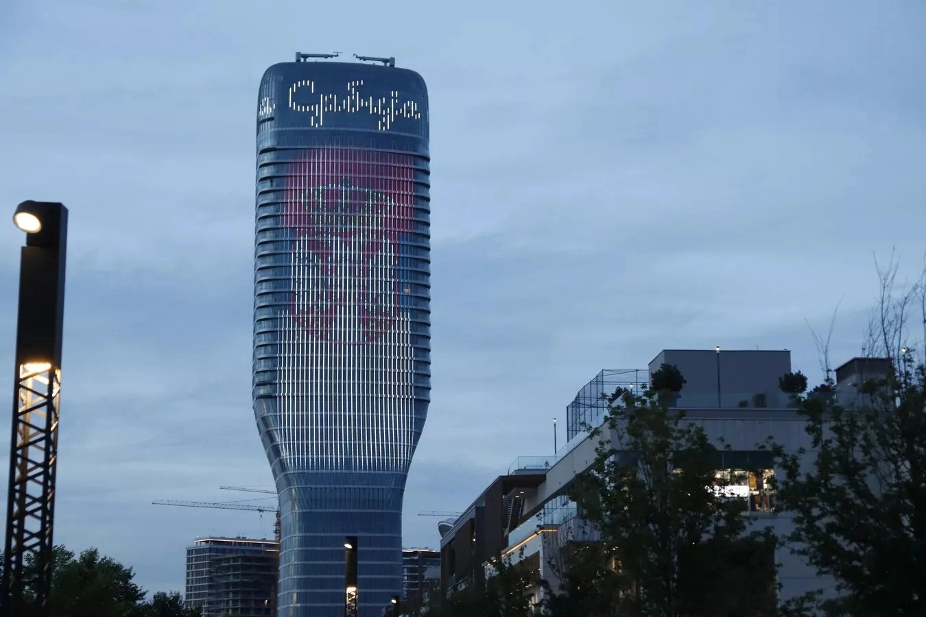 Na kuli “Beograd” ispisano 106 država koje nisu glasale za rezoluciju o Srebrenici