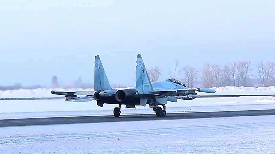 Nastavlja se raspoređivanje vojnih trupa u Bjelorusiji: Stižu ruski borbeni avioni s istoka