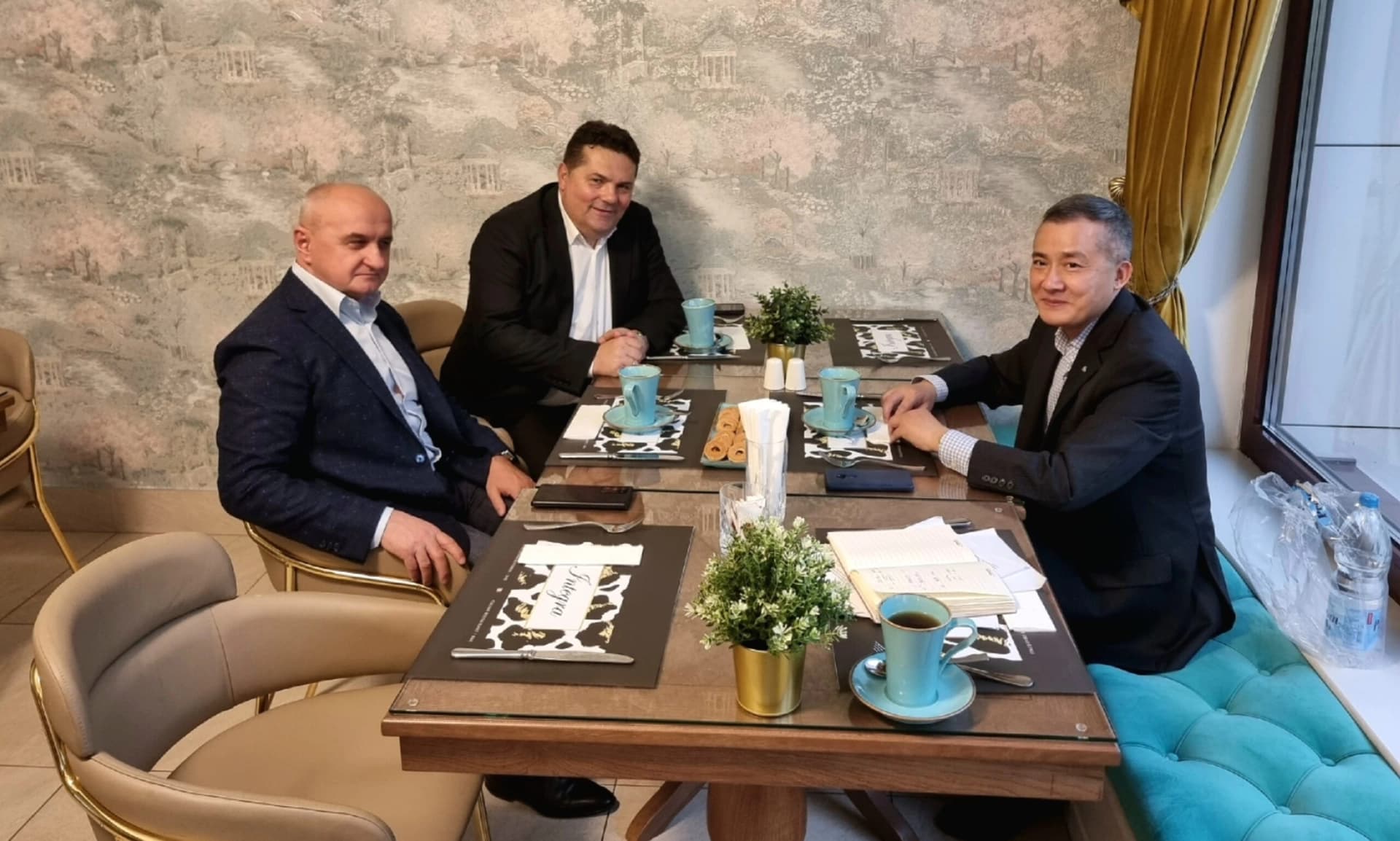 Nenad Stevandić i Petar Đokić u Banjaluci se sastali sa ambasadorom Narodne Republike Kine