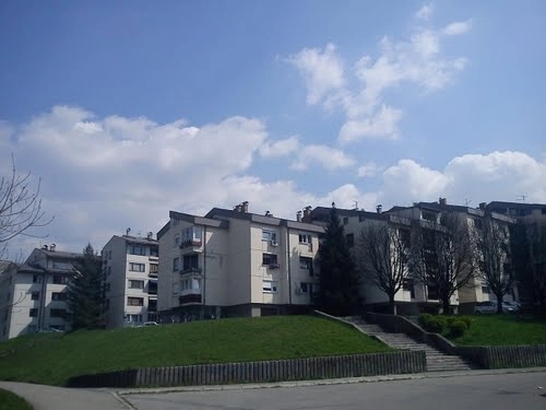 “Nisu nas obavijestili na vrijeme” Najveće banjalučko naselje bez vode cijeli dan, građani ogorčeni