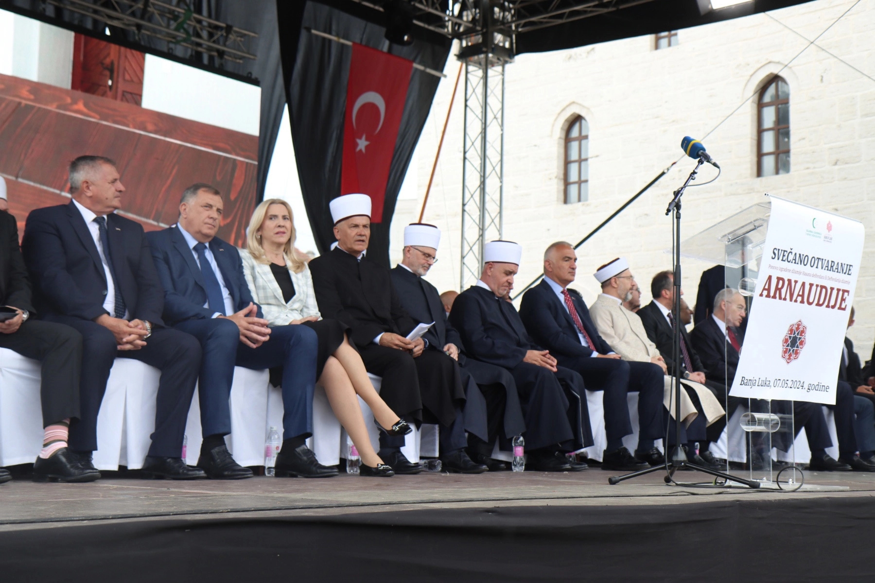 Otvaranje Arnaudije; Džamija vijekovima da bude na molitvenu upotrebu svim islamskim vjernicima