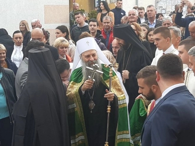 Patrijarh Porfirije osveštao obnovljeni hram Rođenja Presvete Bogorodice u Mrkonjić Gradu
