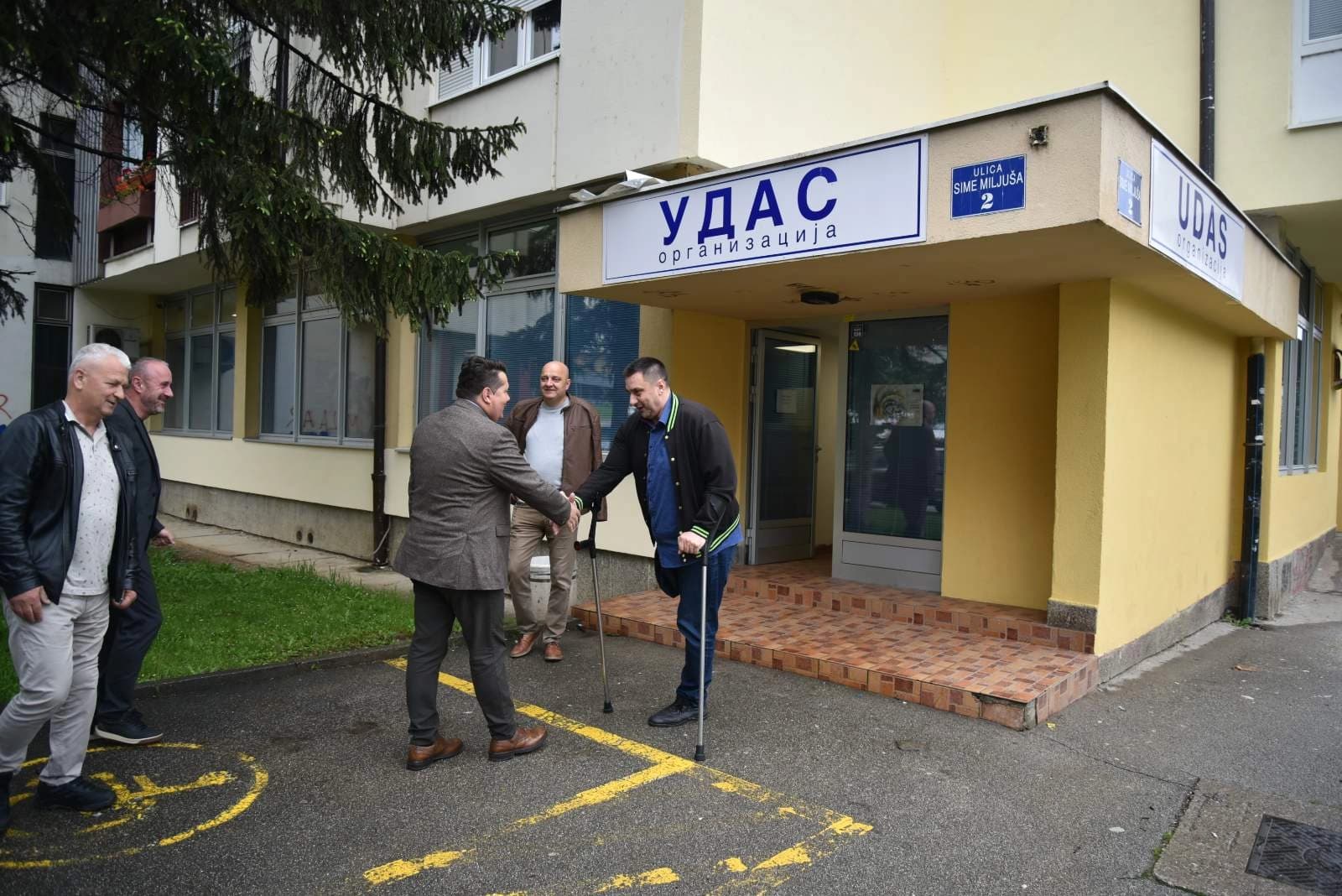 Predsjednik Narodne skupštine Nenad Stevandić posjetio Organizaciju amputiraca „UDAS“