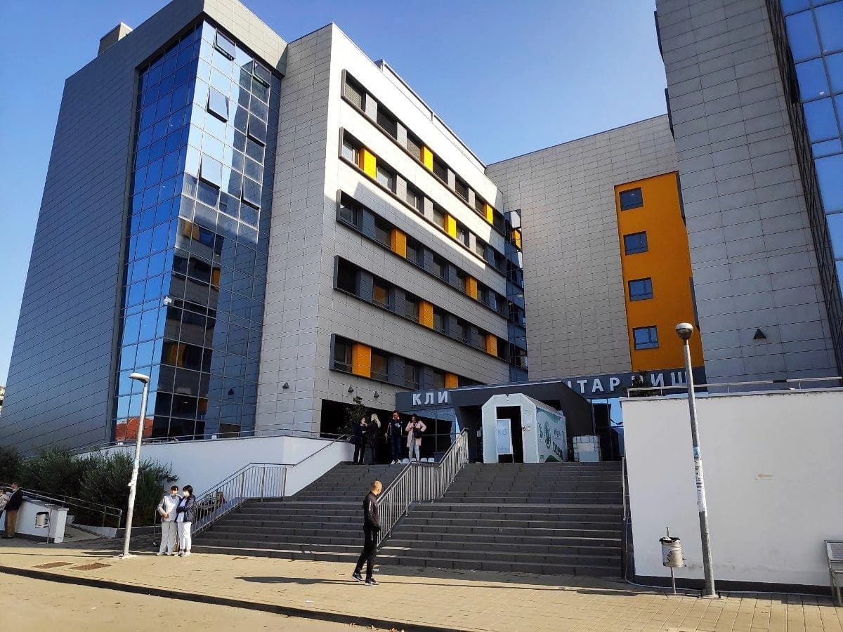 Preminula trudnica (20) od posljedica korone, dan ranije stavljena na respirator