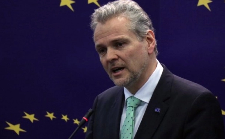 Prioritet dobrobit građana: Nešić, Borenović i Šarović održali sastanak sa Satlerom