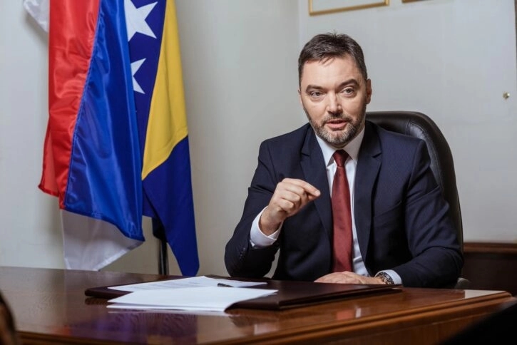 “Riječ o novoj podvali” Košarac poručuje da je Ustavni sud počeo da kreira paralelne institucije BiH