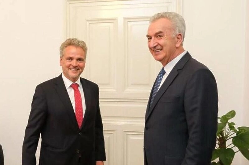 Šarović: Nije problem da se briše nacionalni prefiks za izbor Predsjedništva BiH