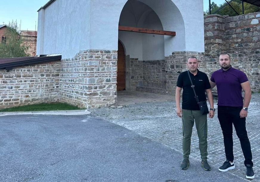 Siniša Vidović u manastiru Banjska na Kosovu i Metohiji