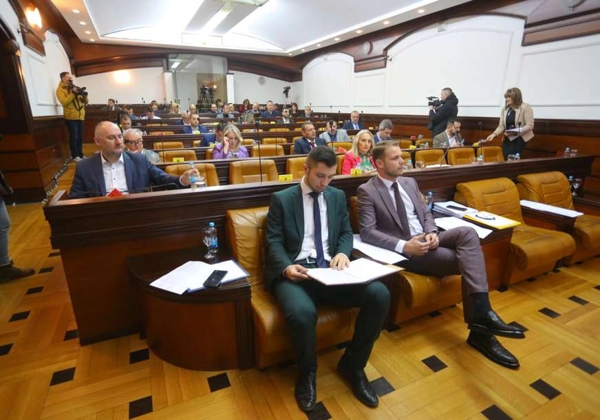 Skupština grada Banjaluka izglasala: Pogledajte koliko poskupljuju voda, odvoz smeća i grijanje