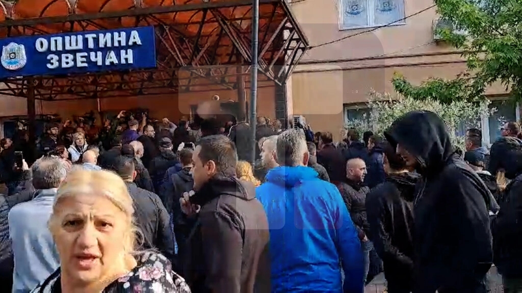 Srbi traže povlačenje policije samoproglašenog Kosova