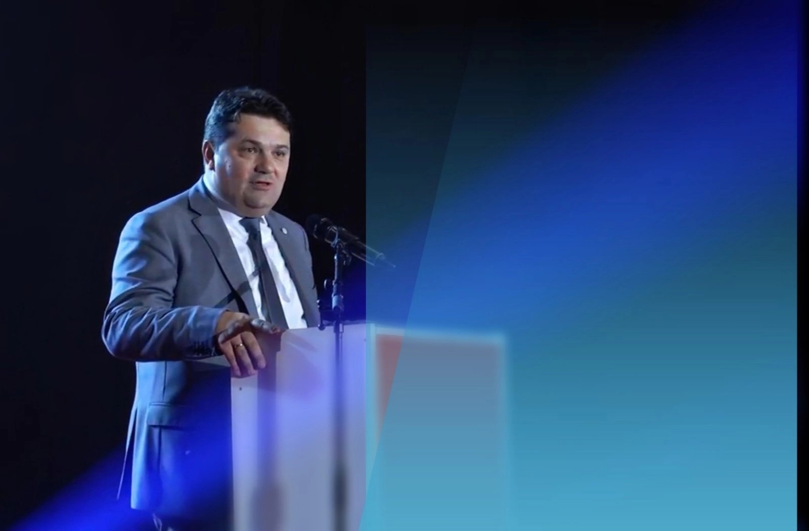 Stevandić: Podrška inicijativi za održavanje protesta zbog kolonijalne politike prema Srpskoj