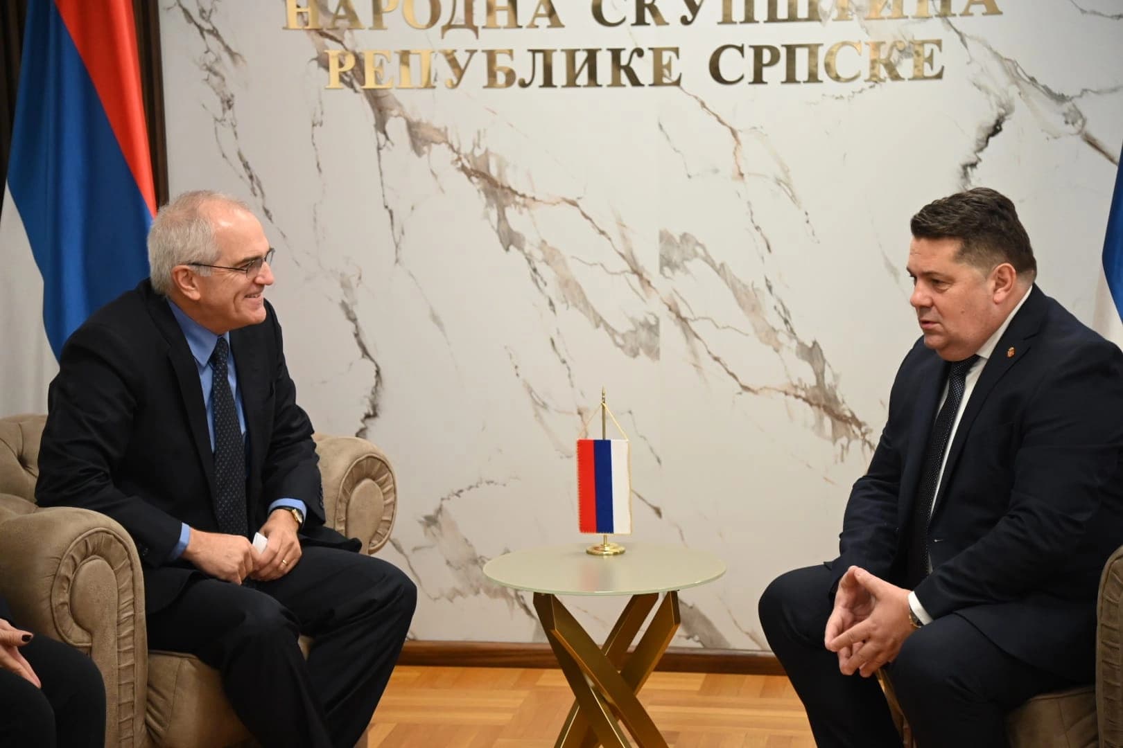 Stevandić sa Holcaplom: Institucije Republike Srpske se dosljedno zalažu za poštovanje i očuvanje Dejtonskog sporazuma